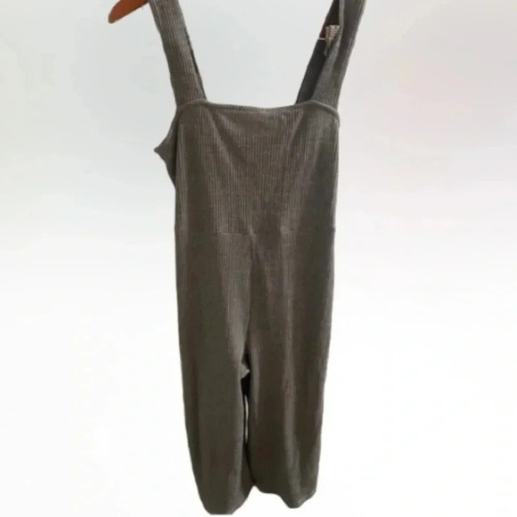 Wild Fable gray jumpsuit size Medium - Picture 2 of 5
